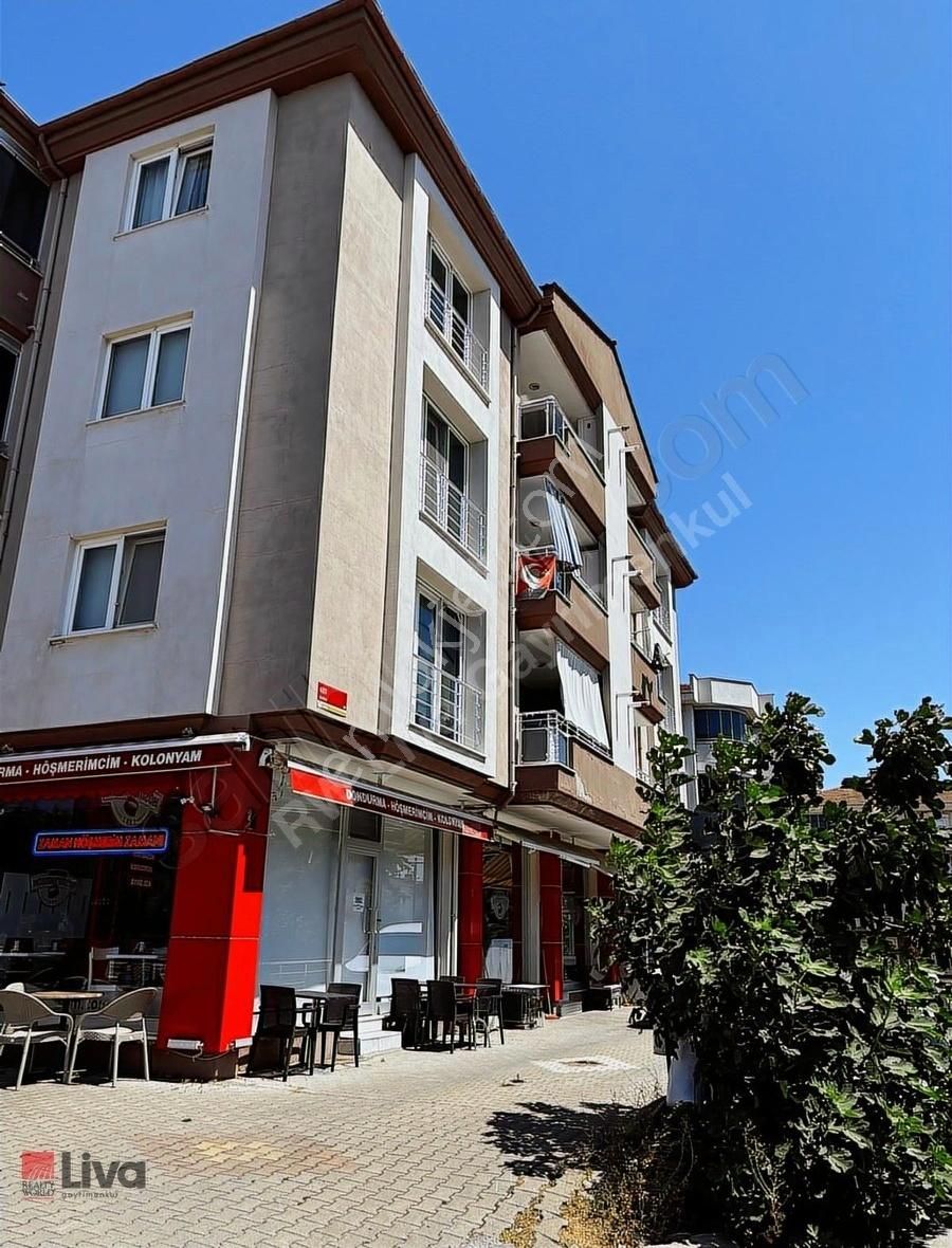 Liva'dan Paşaalanında 3+1 Kiralık Daire