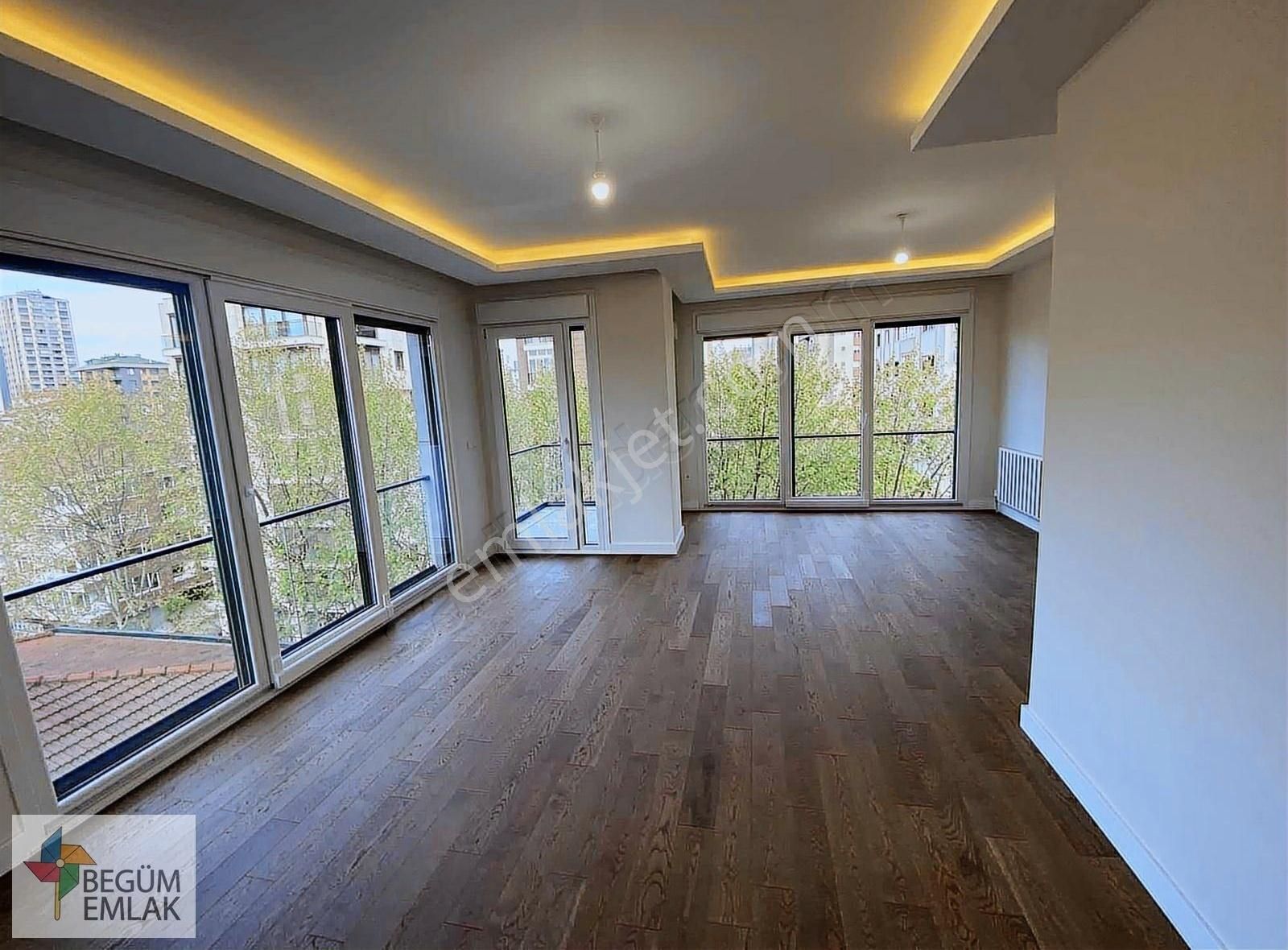 Begümden Çiftehavuzlar Hasan Ali Yücel Cad.sıfır 3+1 Balkonlu