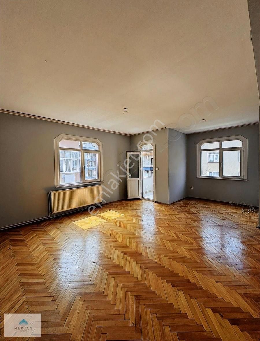 Osmanpaşa Merkezde 3+1 Kiralık Ferah Ve Kullanışlı Daire