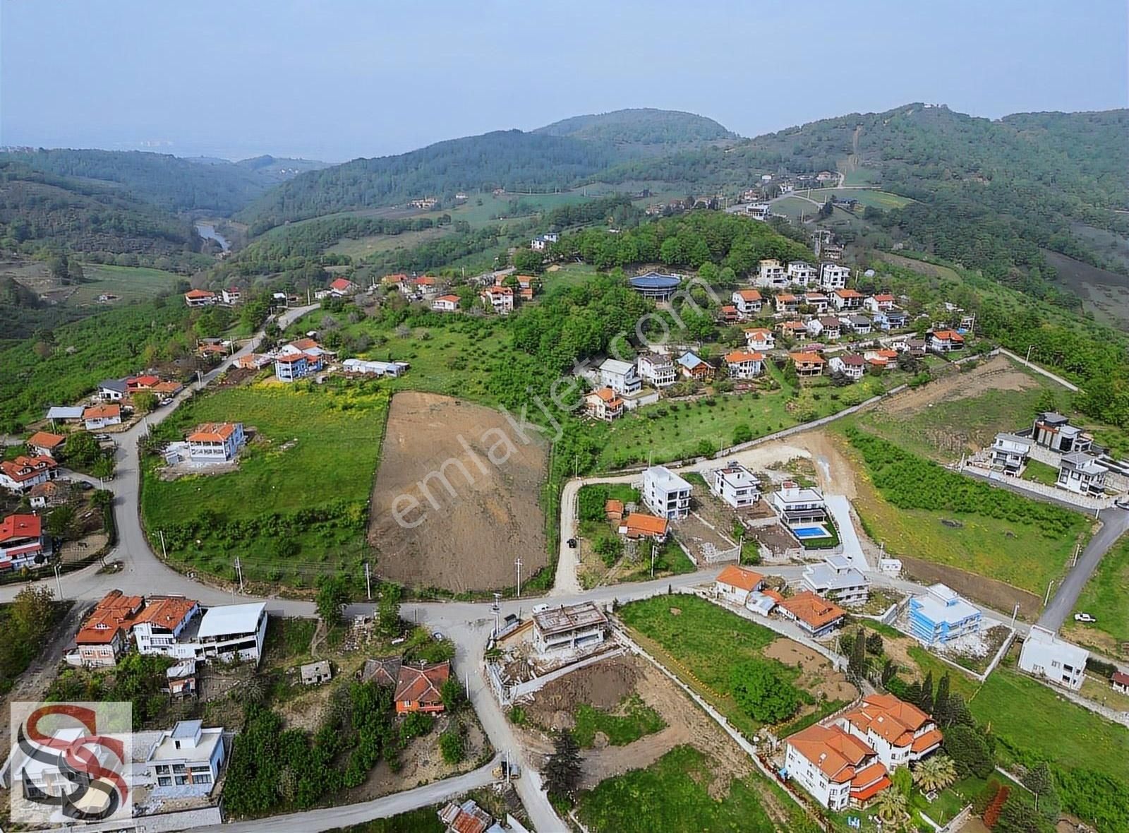Serdivan Esentepede Eşsiz Göl Manzaralı 599 M² Villalık Arsa