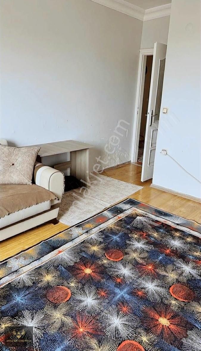 4+1 Acil Satılık Daire Kiracı Siz