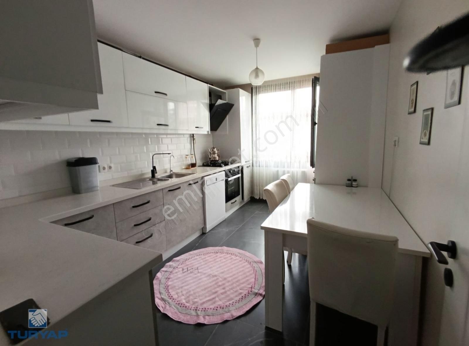 Büyükçekmece Fatih Mah.3+1 Yeni Binada Sitede Satılık Daire