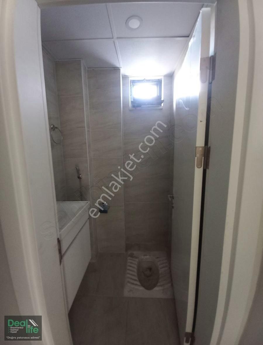 Deallife'dan Kent Meydanı 125m2 2+1 Arakat Daire