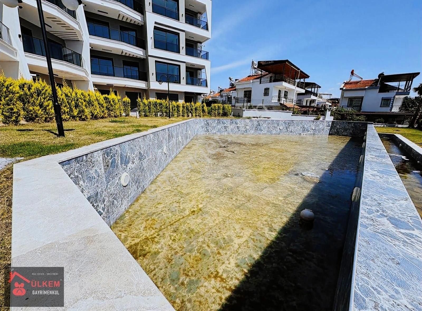 Kadınlar Denizinde Full Deniz Manzarlı Ara Kat 2+1 Satılık Daire