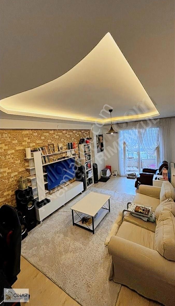 Çınar Gayrimenkul Den Merkezi 2+1 Satılık Daire