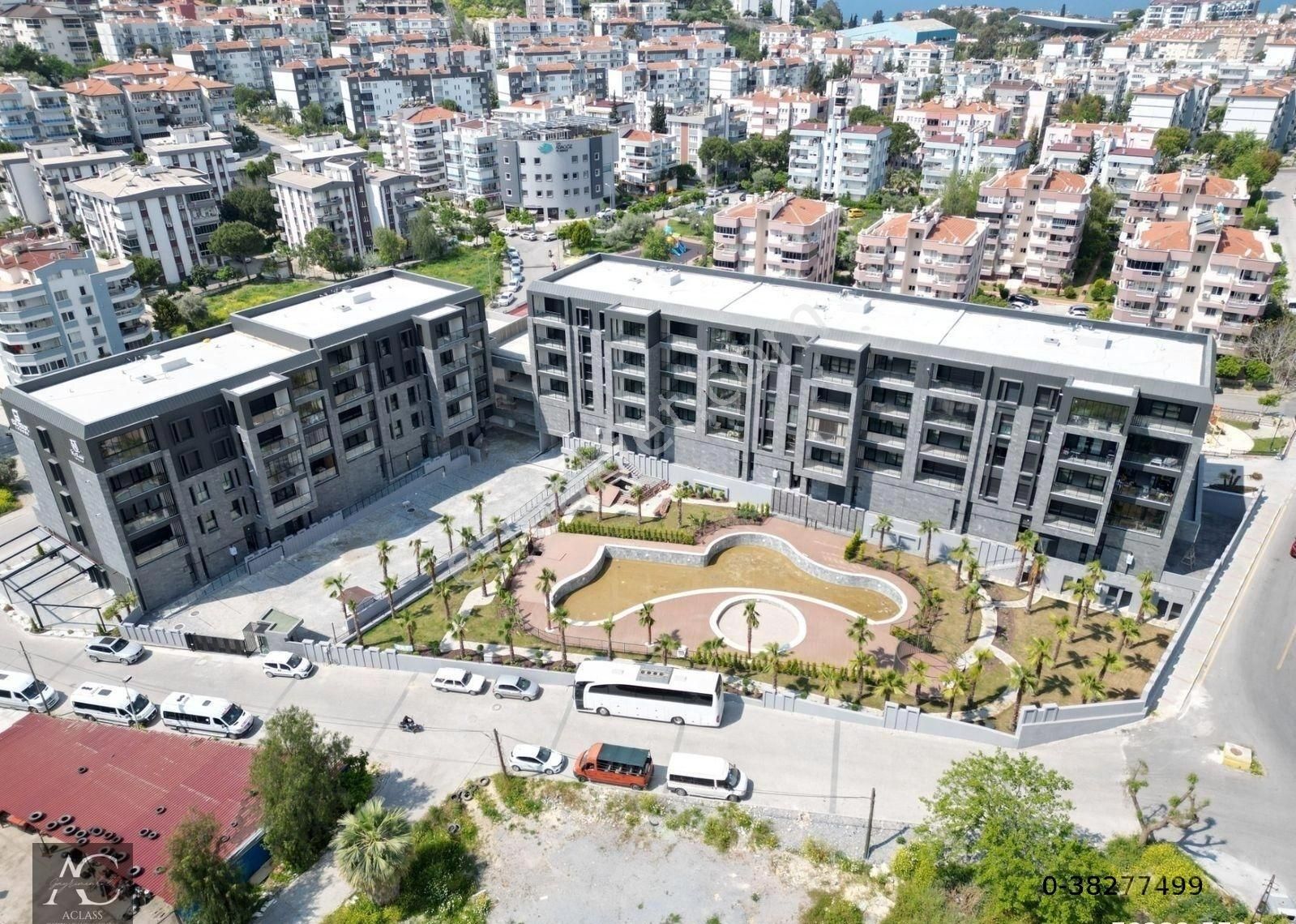 Şehrın Merkezınde-7/24 Guvenlıklı Sıte Icerısınde Sosyal Donanımlı Ultra Lüx Fırsat Daireler