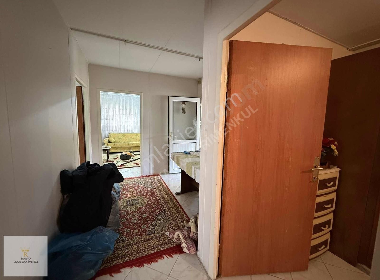 300 M² Arsa & Kullanıma Hazır 3+1 Müstakil Ev