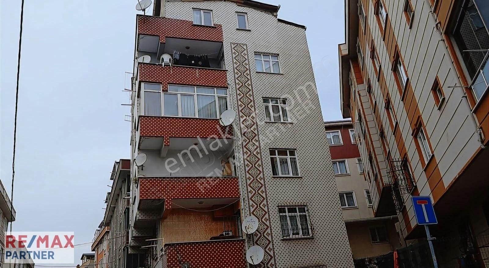 Alibeyköy Çırçır Mahallesinde 3+1 Satılık Daire