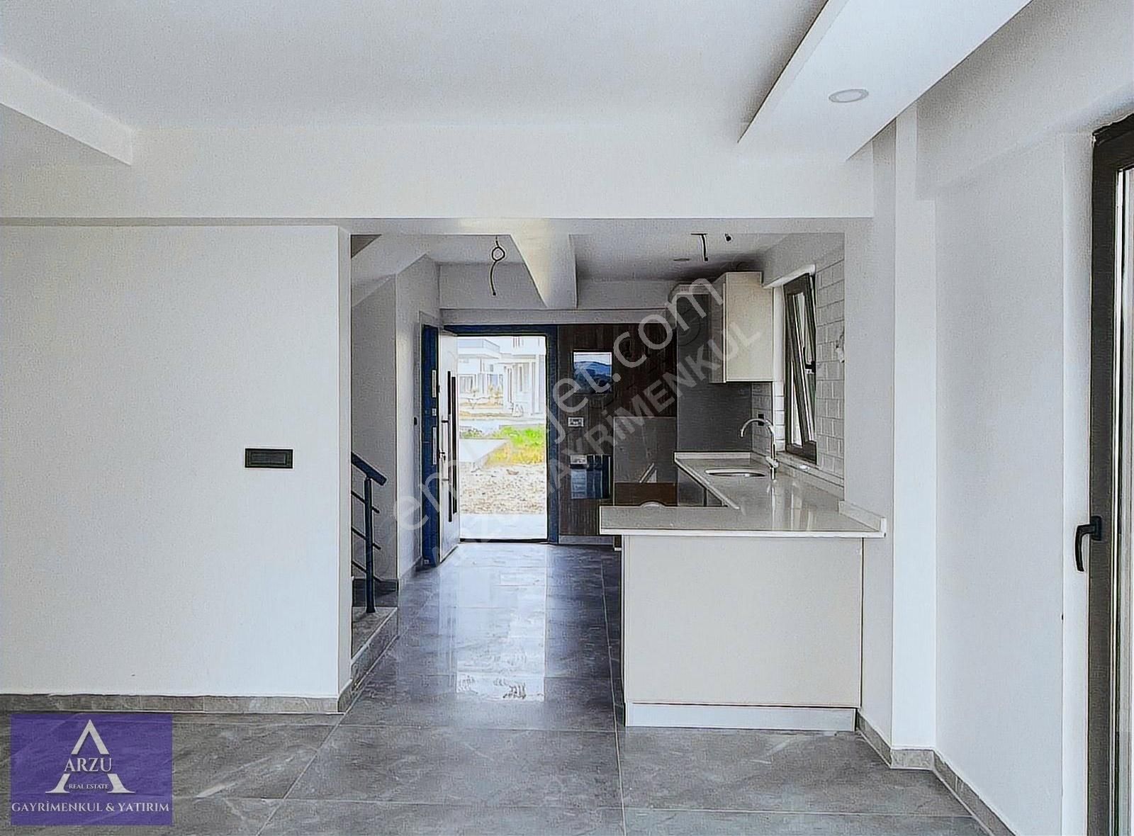 Bodruma Yakın Milas Kazıklı Da 3+1 İkiz Villa Satılık - Görsel 2