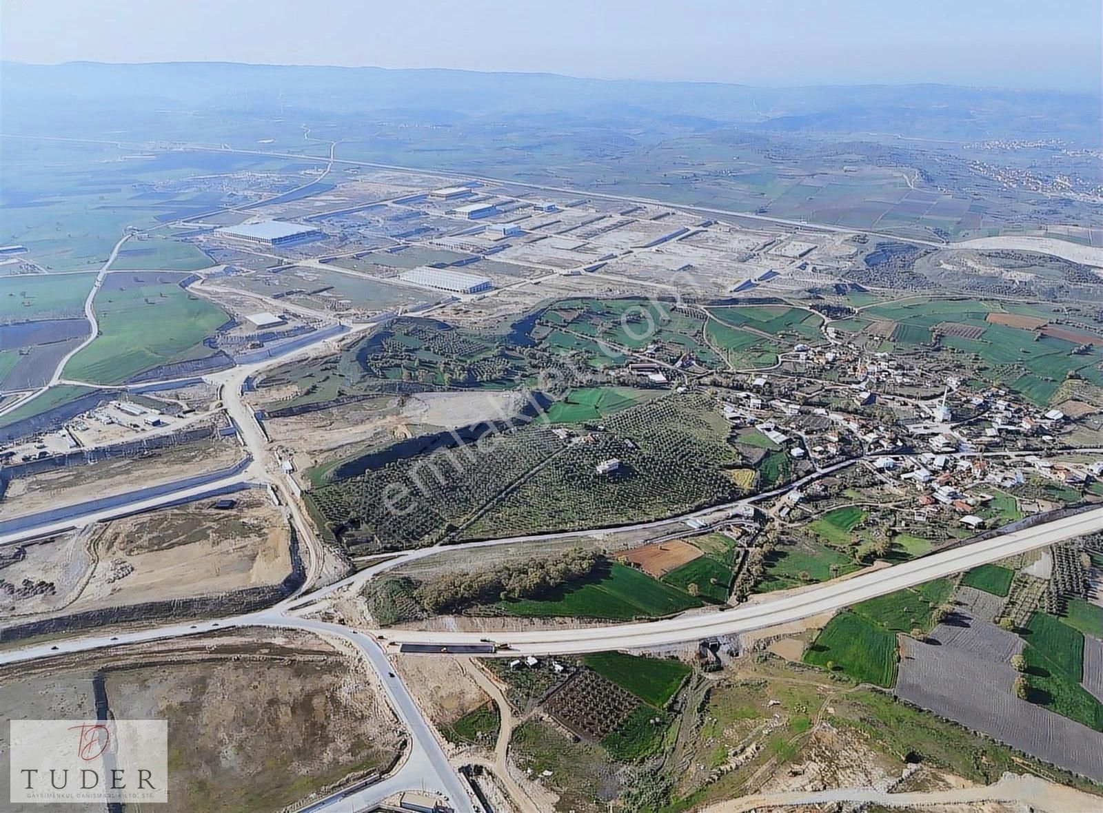 Sanayi Bölgesinin Ortasında Resmi Yola 95mt Cepheli Fırsat Arazi - Görsel 19