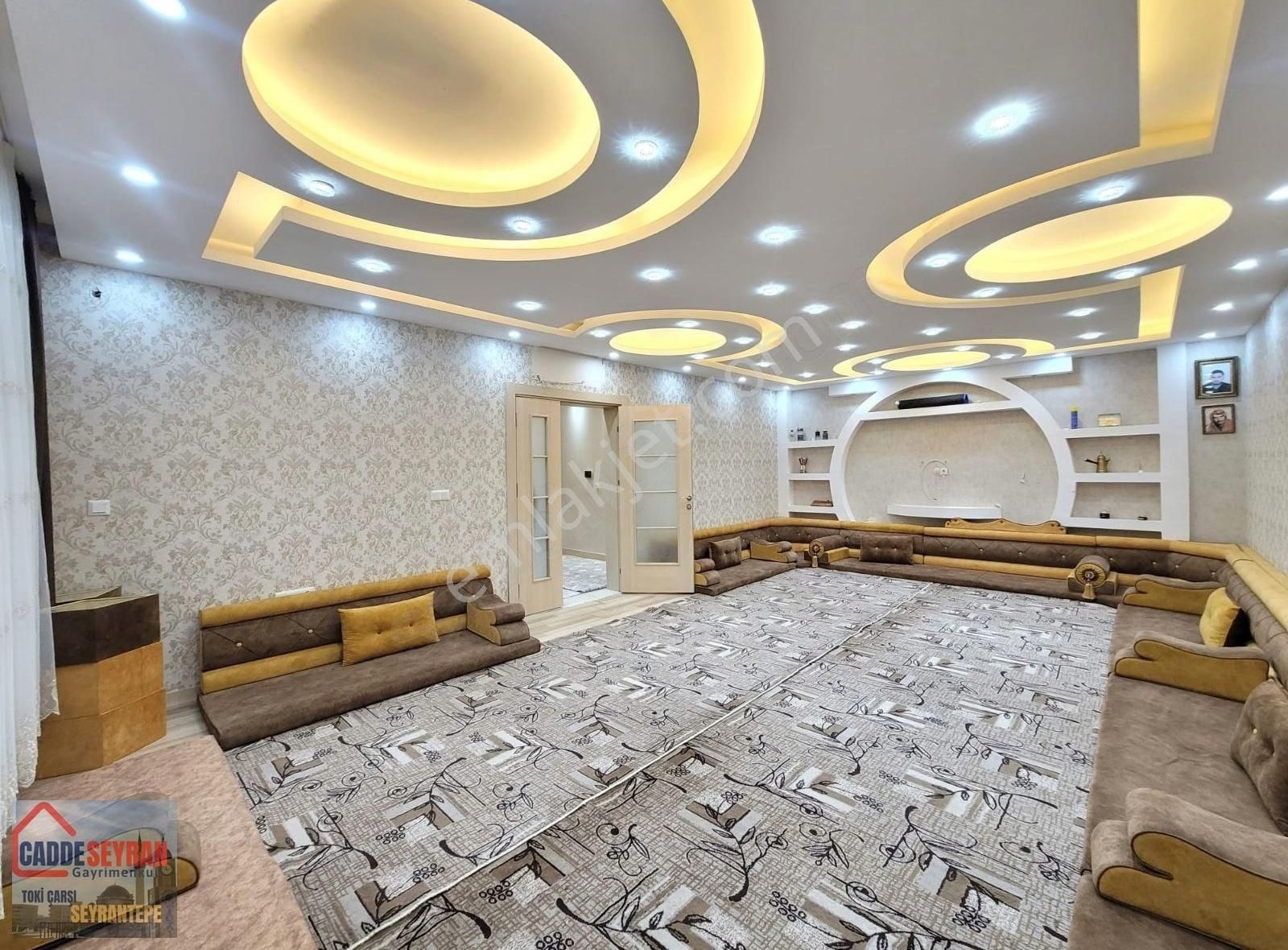 Cadde Seyran'dan Satılık 4+1 196m2 Yüksekgiriş Yapılı Sarıtoki