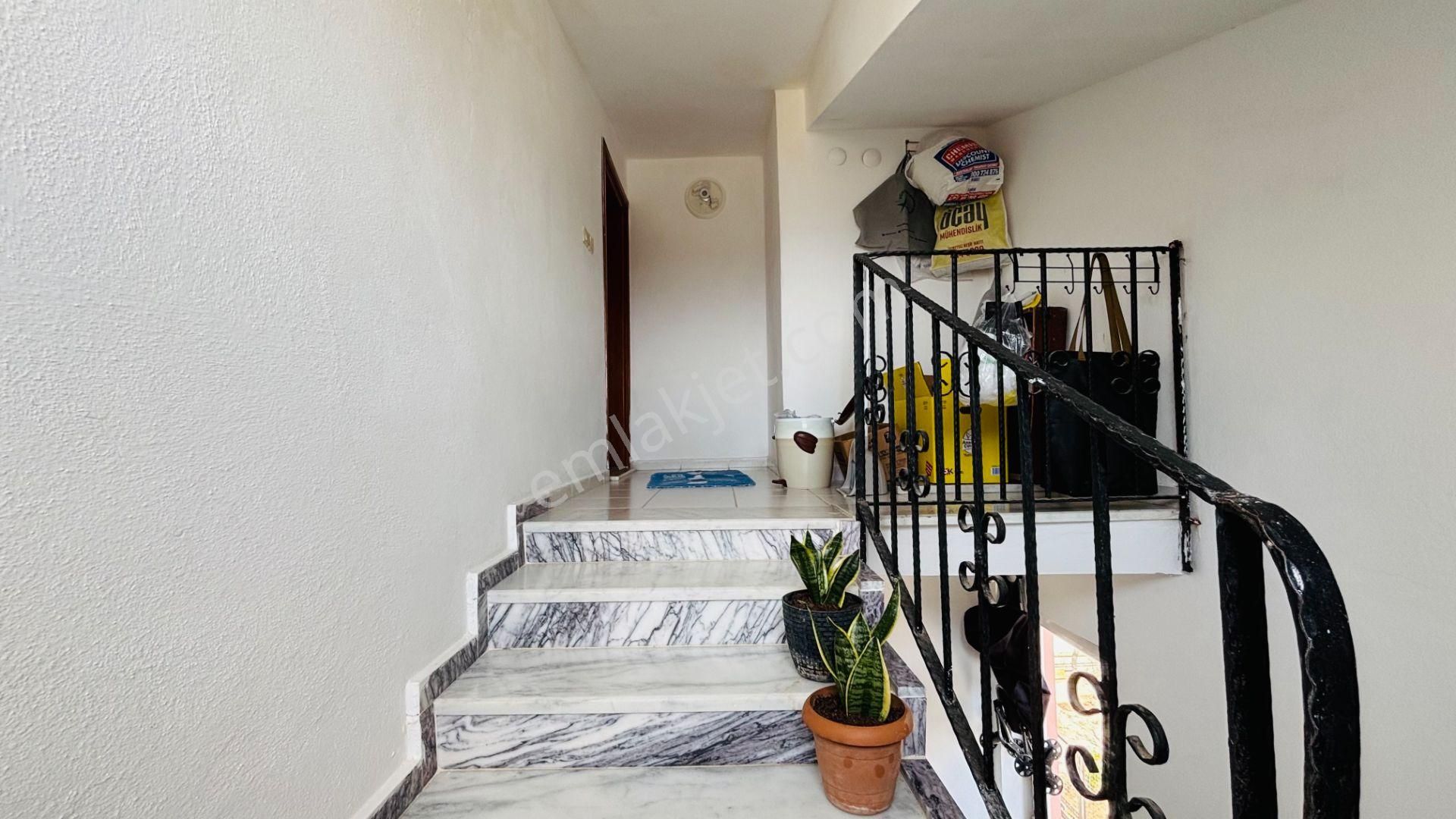 Datça Burgazda Satılık 335m² Arsa (20/40) İçinde 250 M² Bina - Görsel 17