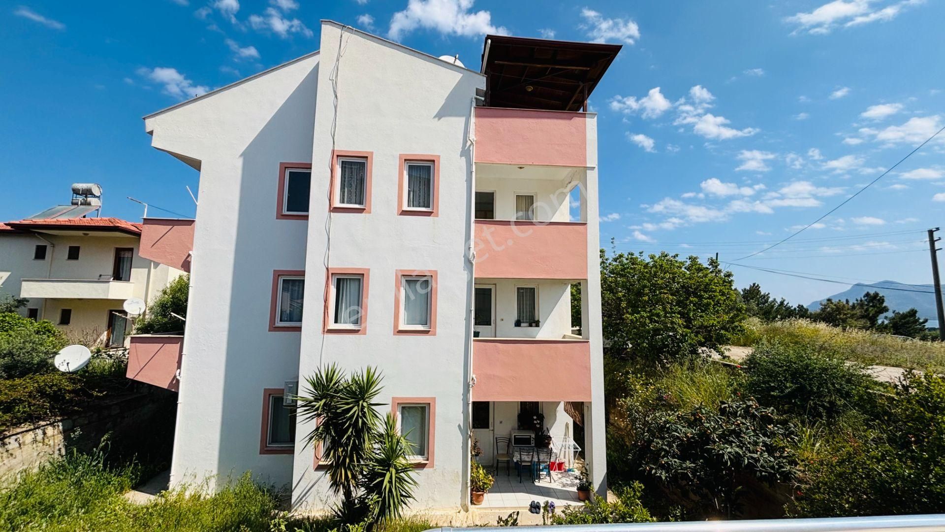 Datça Burgazda Satılık 335m² Arsa (20/40) İçinde 250 M² Bina - Görsel 4