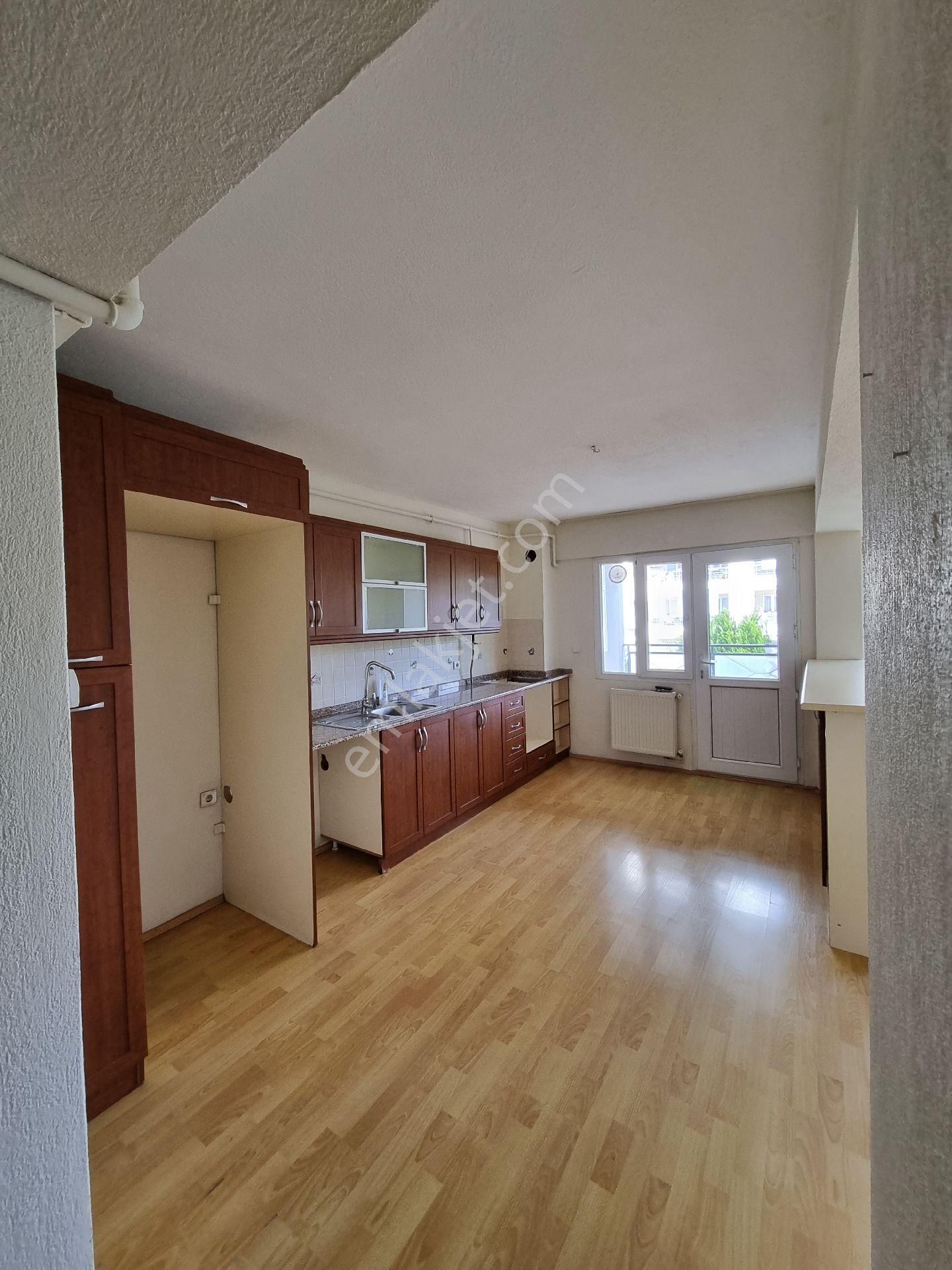Buca Koop Mahallesi 3+1 Sıte İçerisinde Geniş Ferah Dairemiz - Görsel 20
