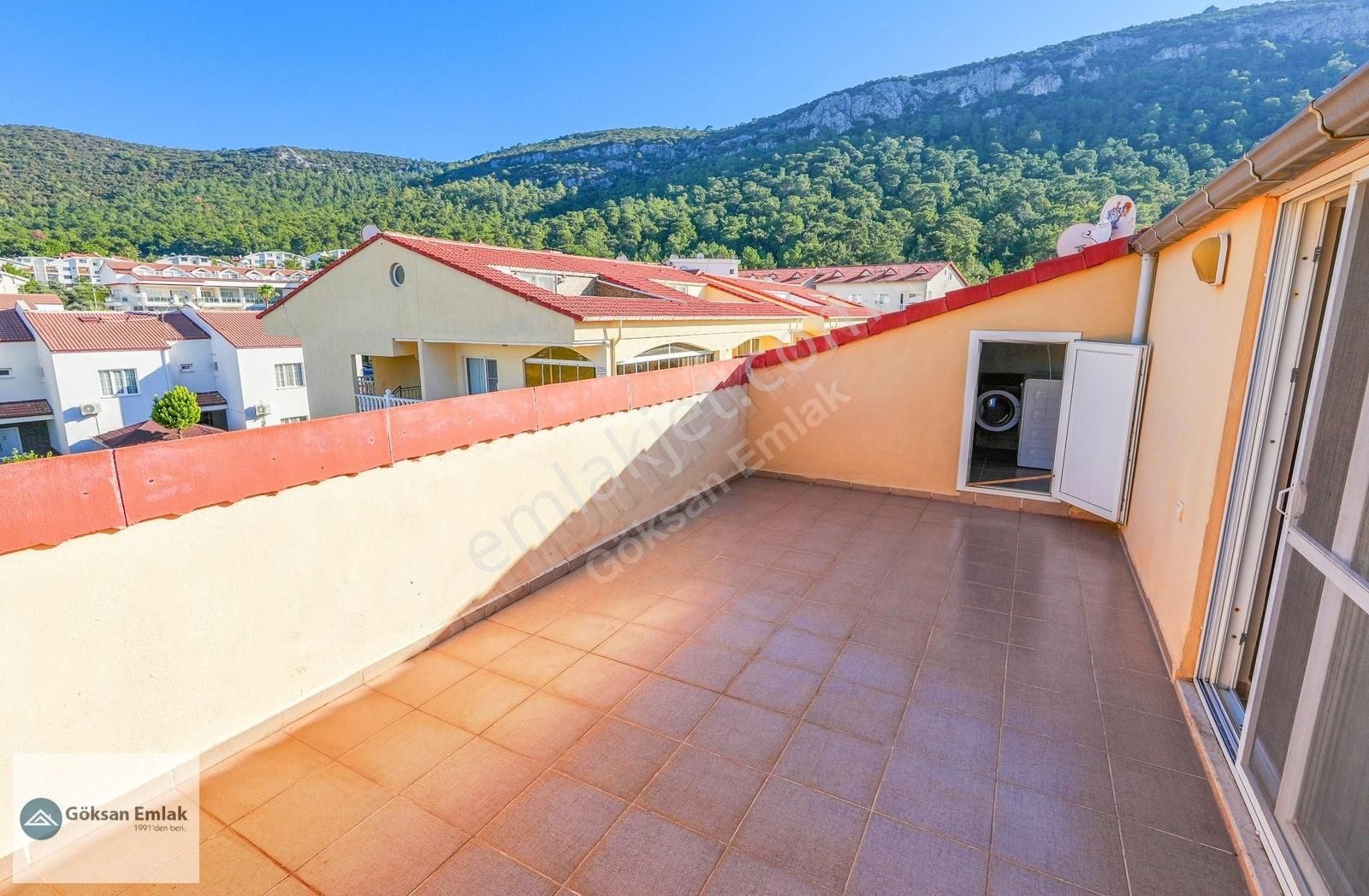 Akbük Merkezde Deniz Manzaralı Satılık 3+1 Havuzlu Dubleks Daire - Görsel 3