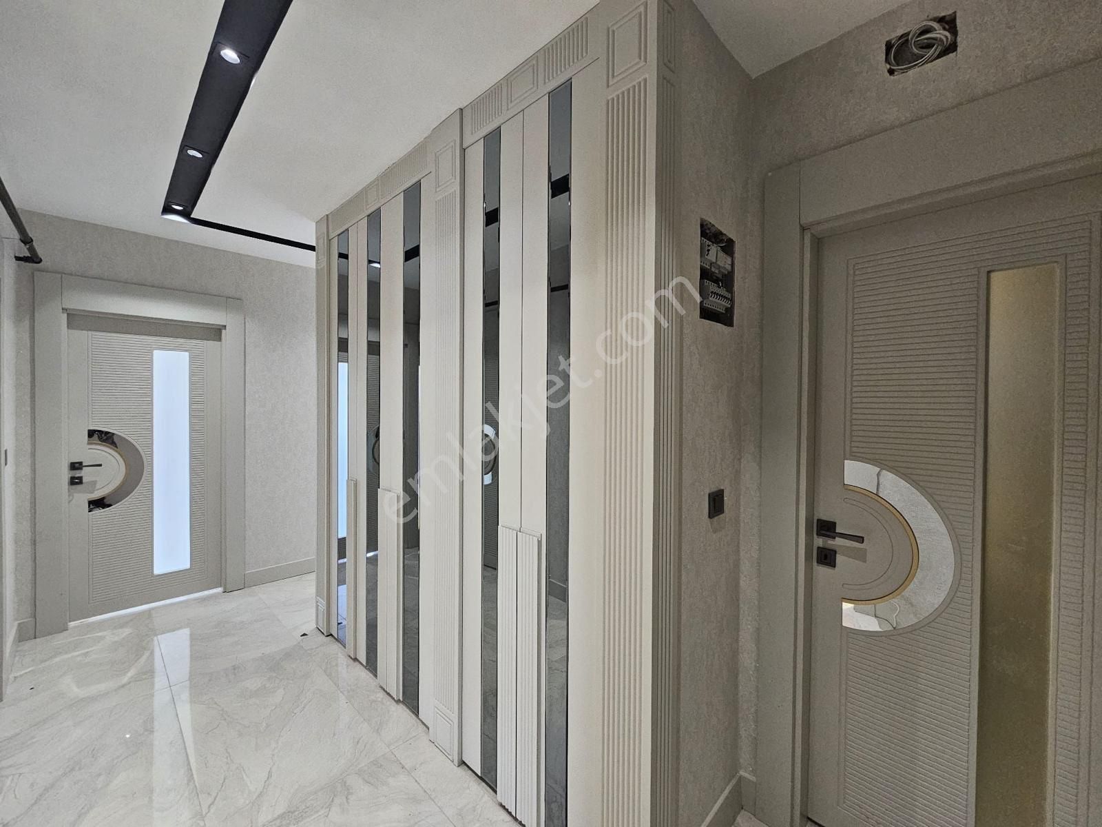 Beymahall Gyo Karacaahmet 1.sınıf İşçilikli Mimari 3+1 Daire