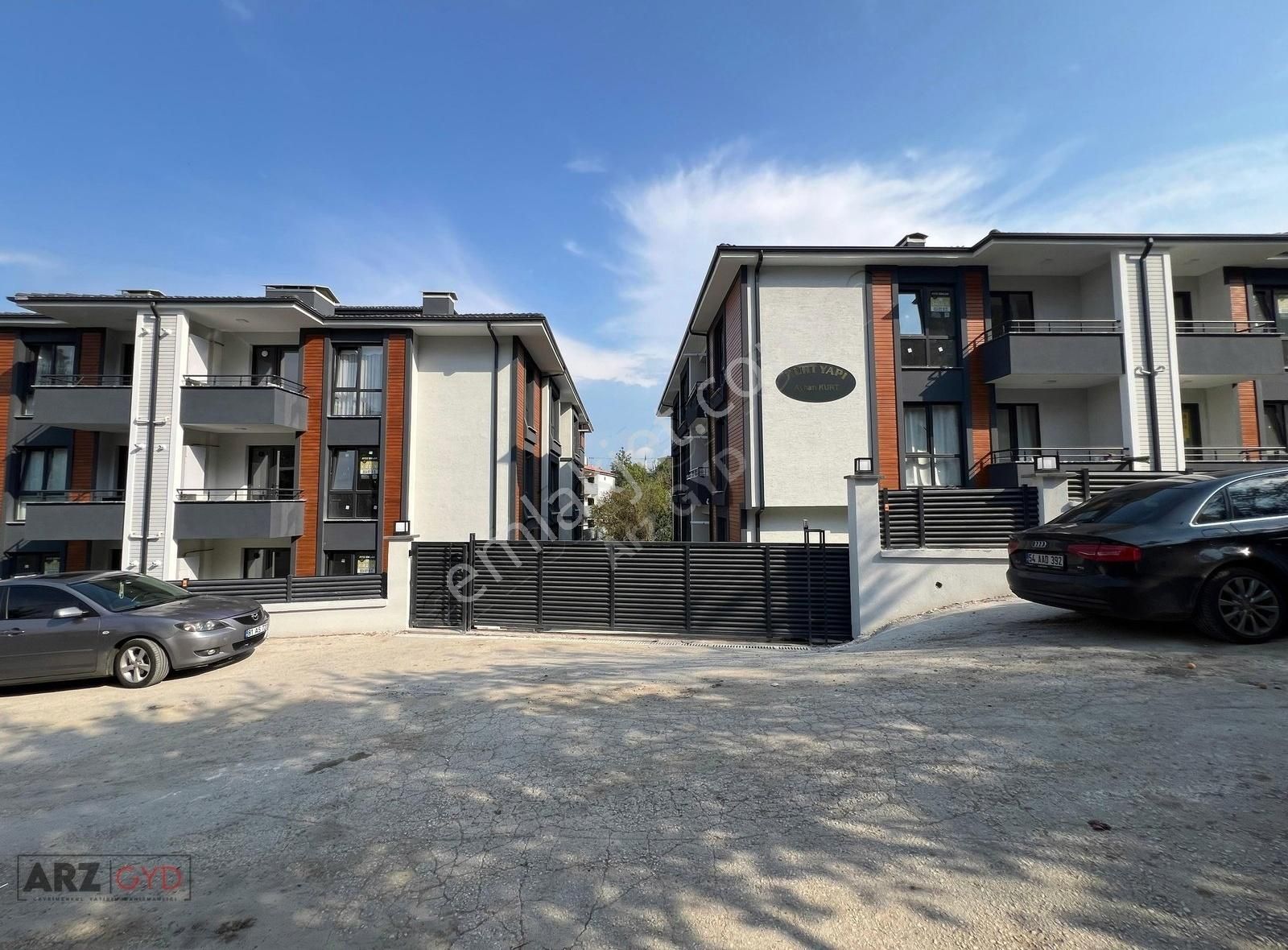Arz Gyd - Kumandalı Girişli Arakat, Site İçi Lüx Daire