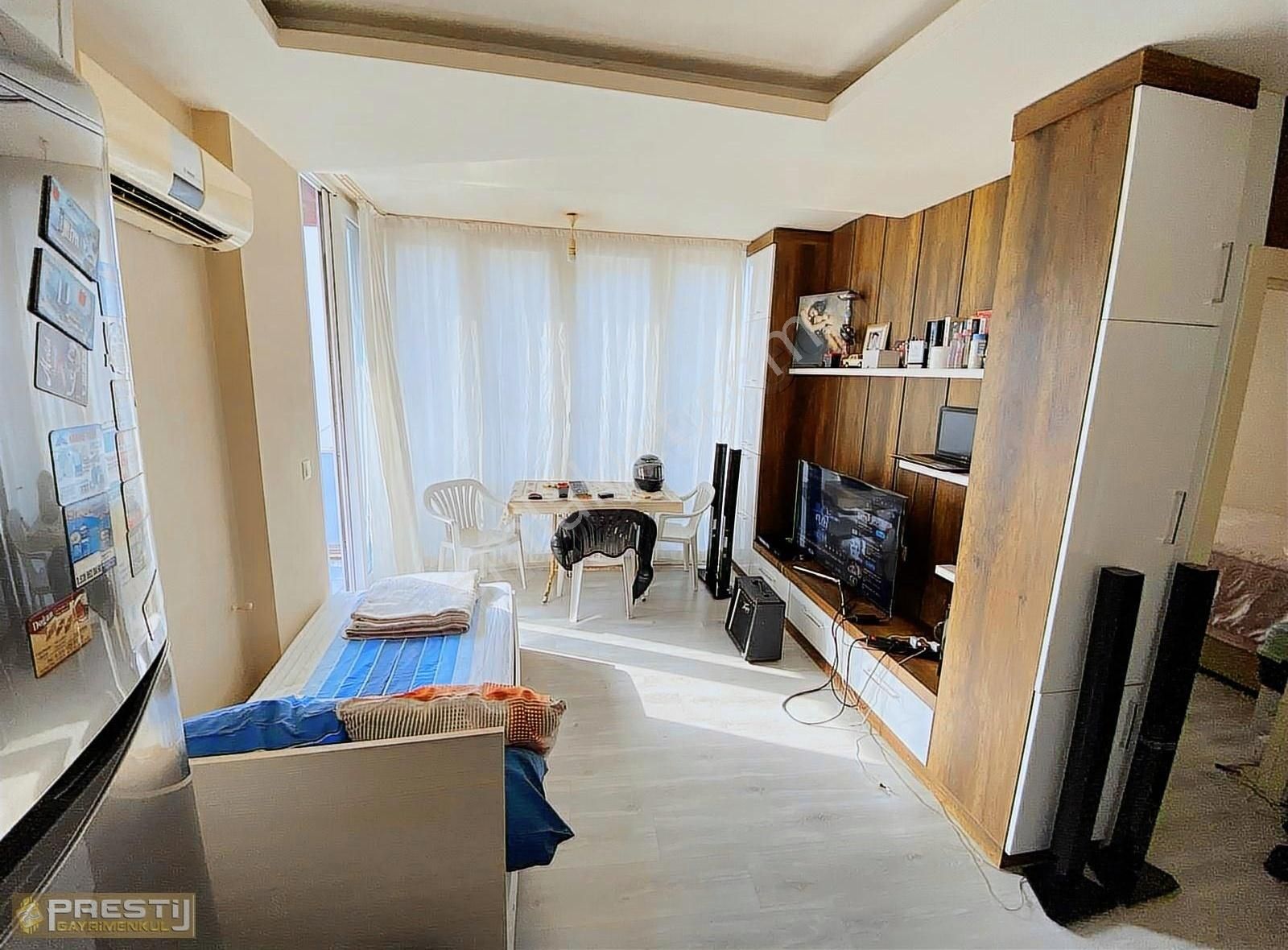 Prestij'den Hürriyet'te Palm City Civarı Asansörlü 1+1 Daire