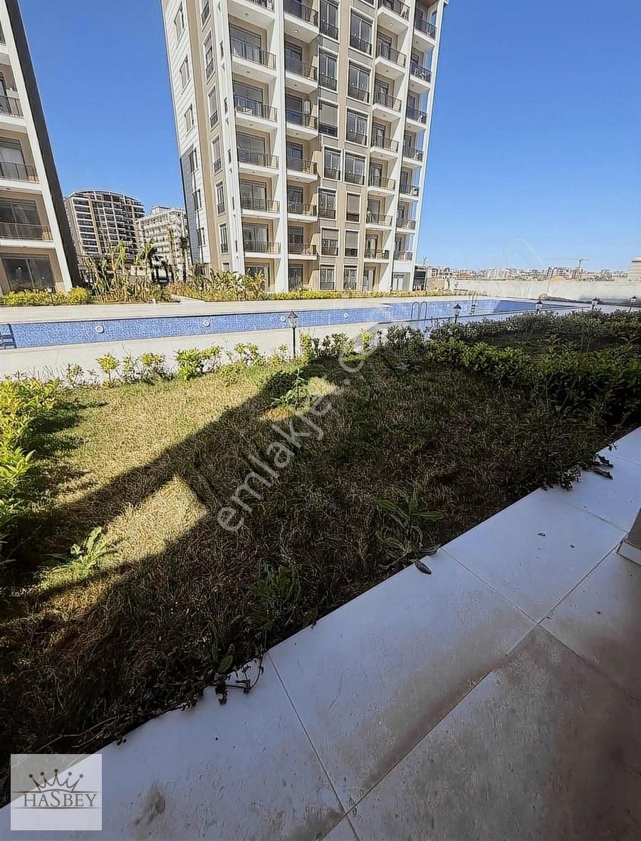 Altıntaş'da Bahçe Kullanımlı 1+1 Satılık Daire