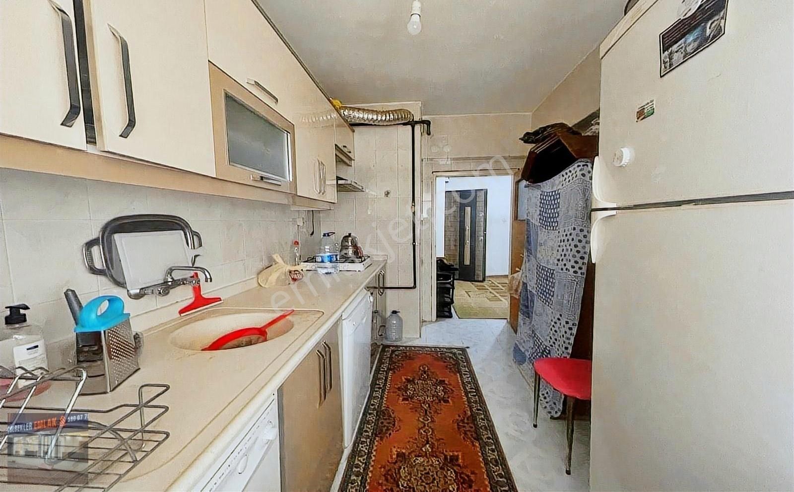 Köşk Mah.de Son Kat'ta 3+1 Masrafsız Manzaralı Fırsat Daire!!!