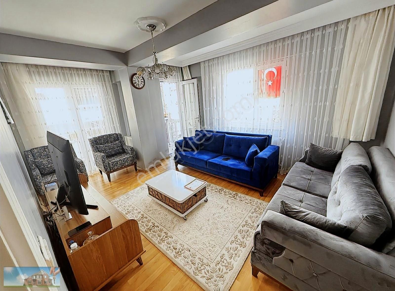 Barış'tan Sefaköy Merkezde Otoparklı 2+1 Daire