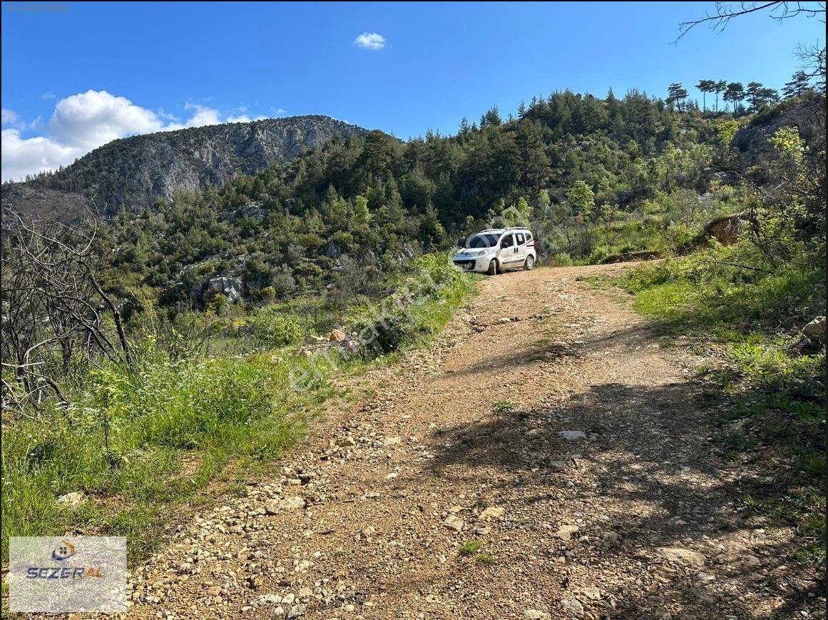 Gündoğmuş Umutlu Köyünde Satılık 3784 M2 Yatırımlık Arazi
