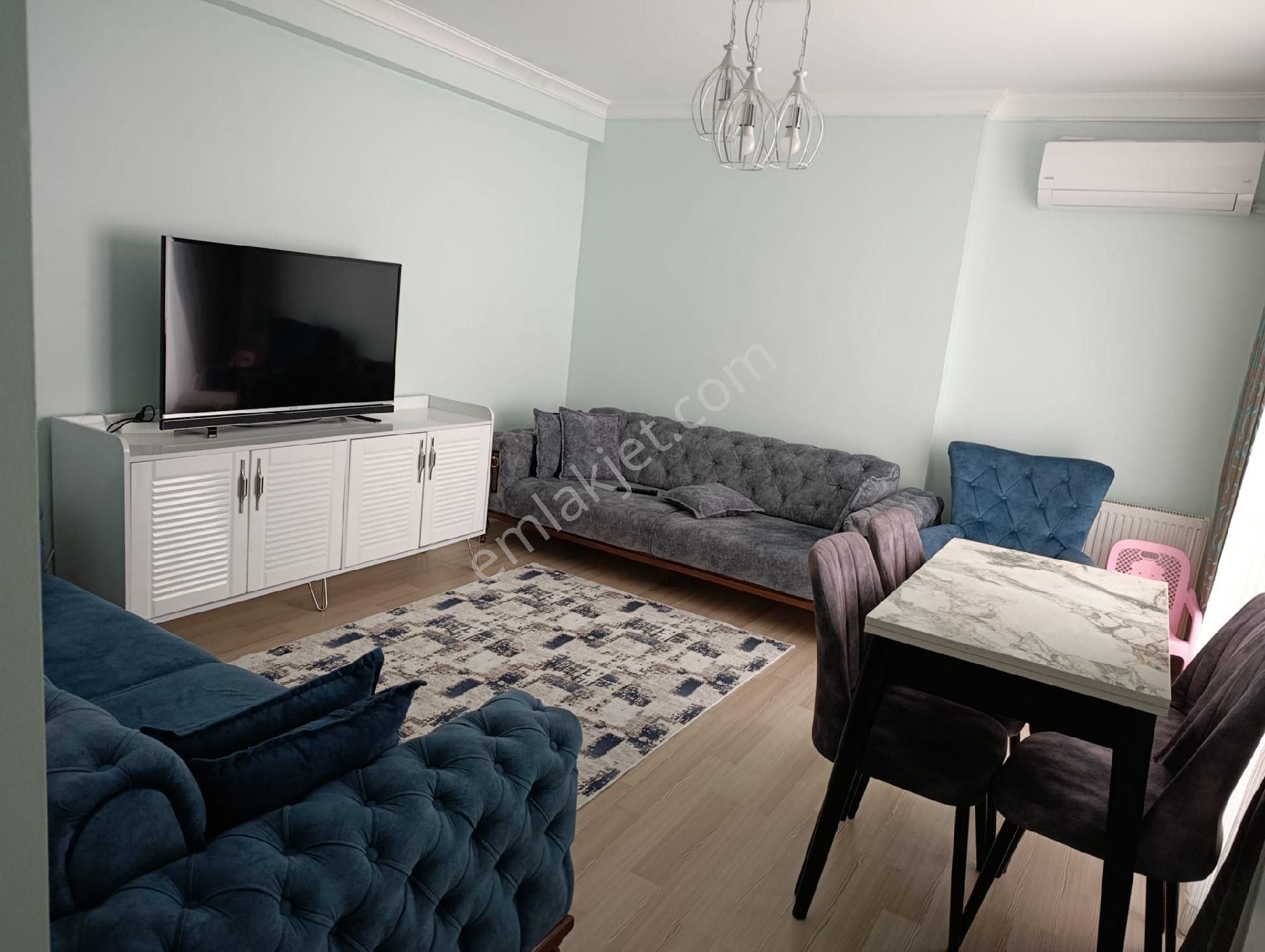 Çekmeköy Ekşioğlu Mah Satılık 2+1 75m2 Arakat Daire