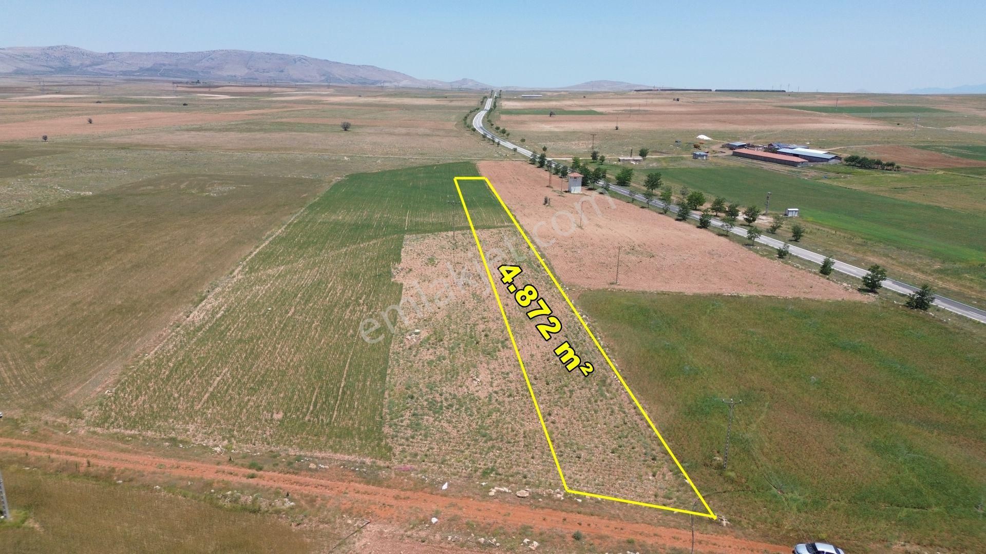 Konya / Akören / Orhaniye De 4.872 M² Tarla
