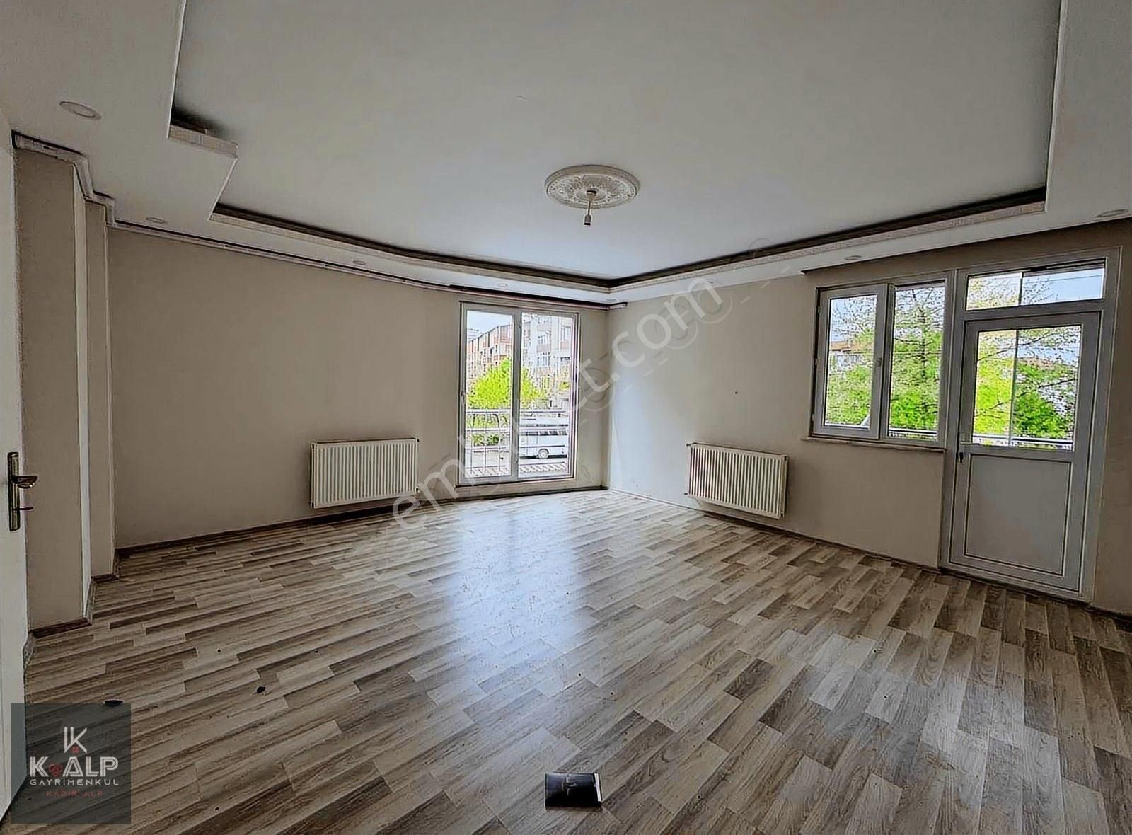 Nazar Düğün Salonu Arkasında Kiralık 2+1 Daire Asansör+d.gaz