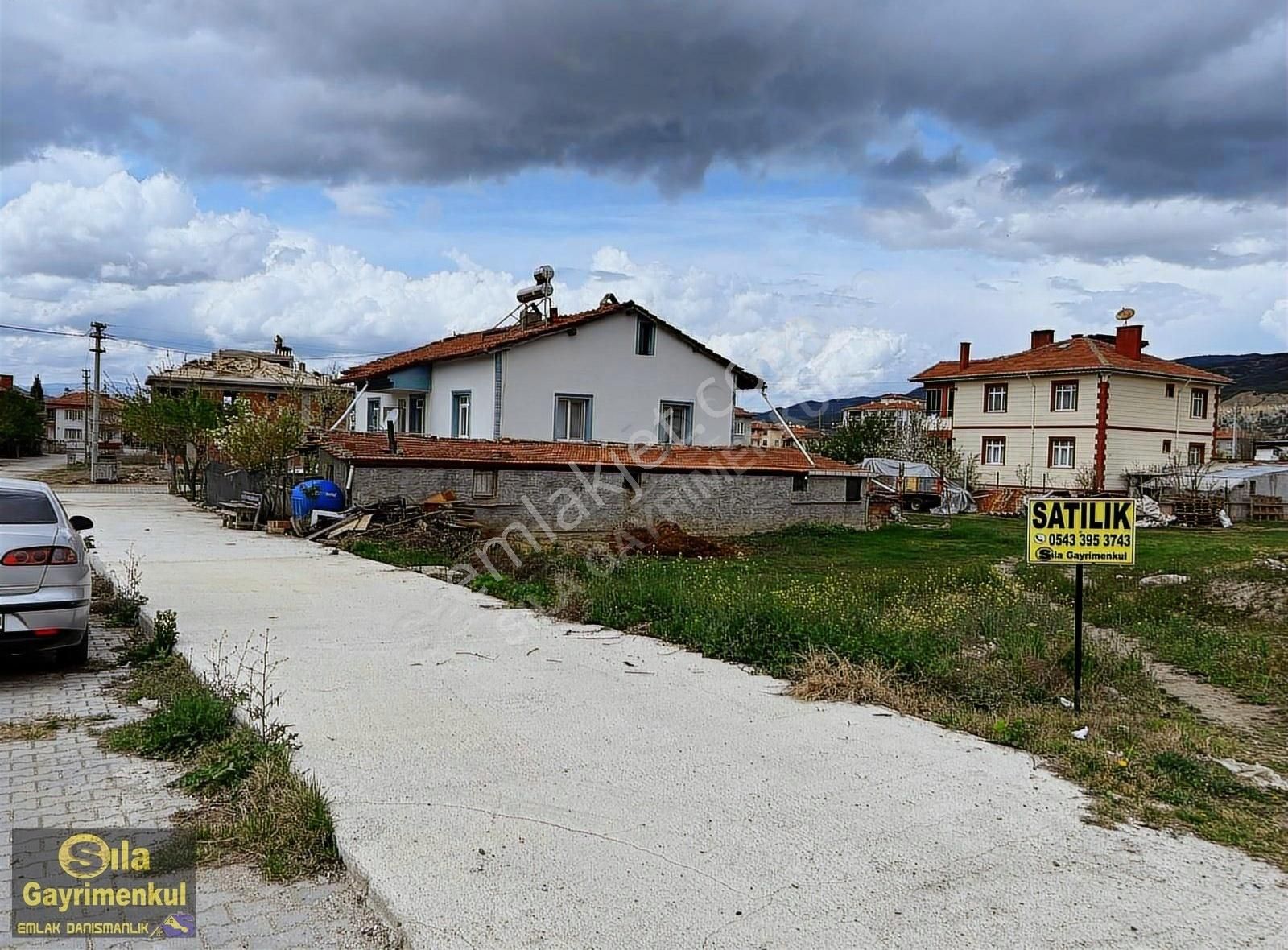Sıla Gayrimenkulden 5 Kat İmarlı 428m2. Şehir İçinde Köşe Arsa