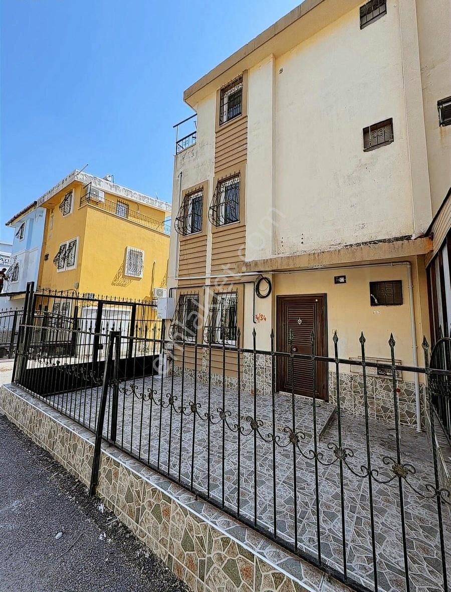 Bahçeşehir Mah. De Site İçerisinde 4+1 Trıblexs