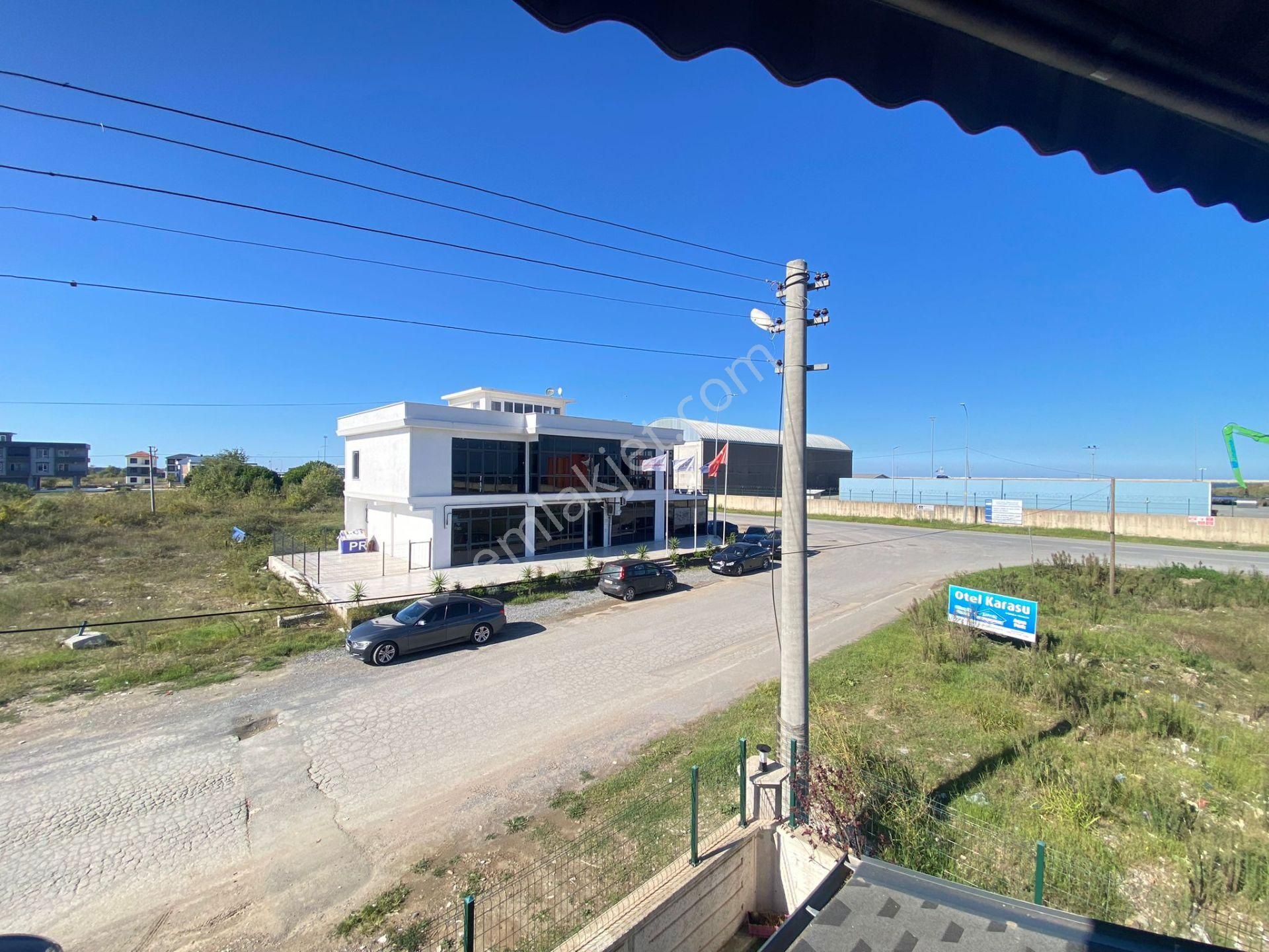 Denize Nazır Manzaralı Lüx Katta Kombi Cam Balkon Mutfak Ayrı