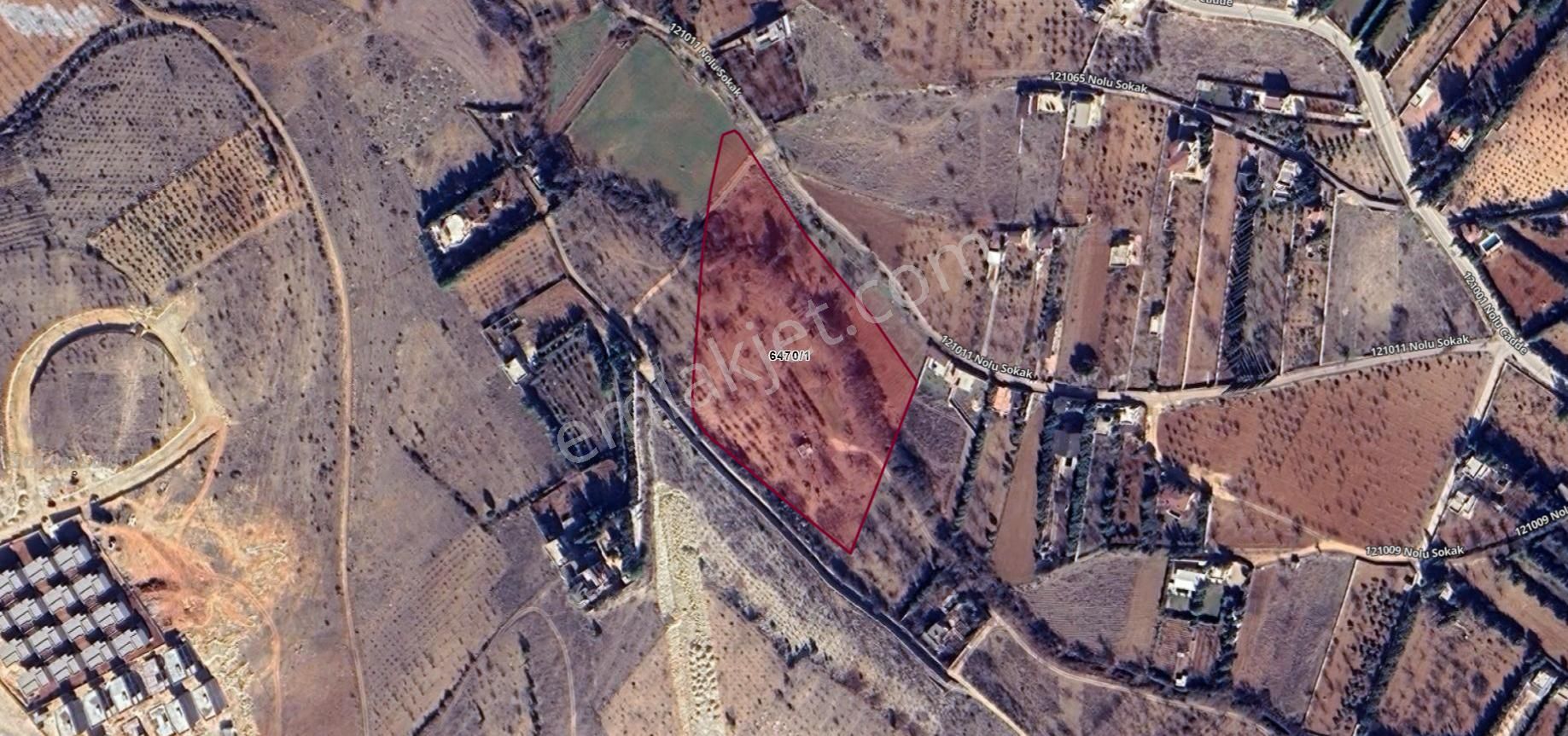 Hanedan Gyo'dan Sarısalkımda Satılık Hisseli A2 Villa Arsası