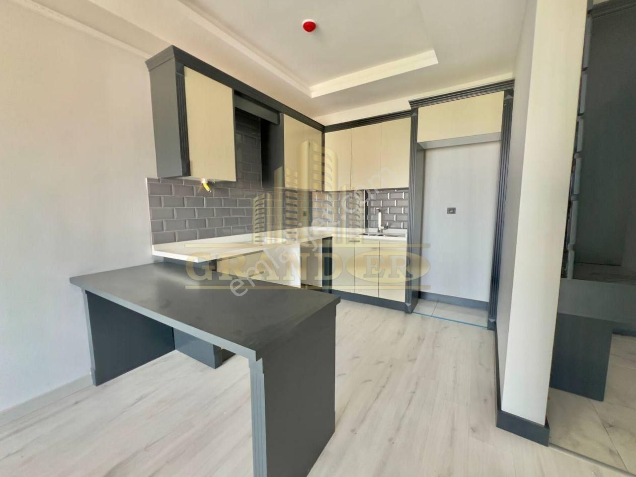 Mezitli Tece Deniz Mah.2+1 Lüks Denize Sıfır Satılık Daire