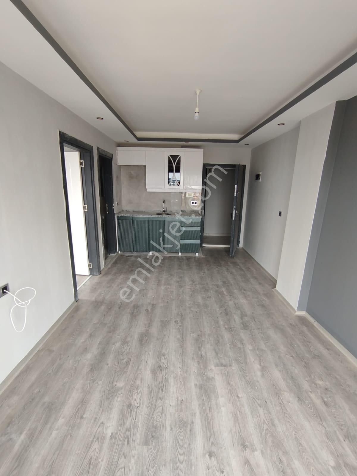 Osmangazi Mahallesinde 1+1 Sıfır Kiralık Daire