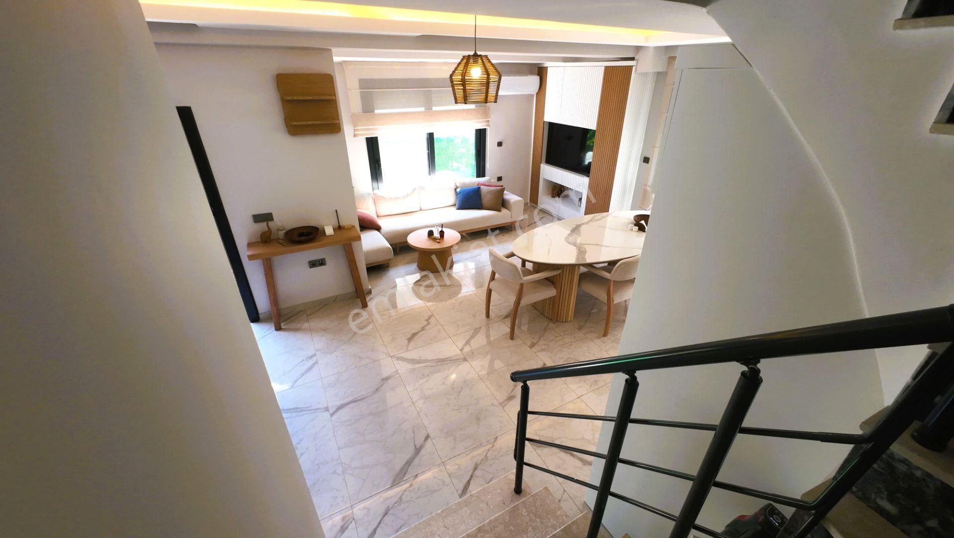 Urla Çeşmealtında Satılık Villa - Görsel 4