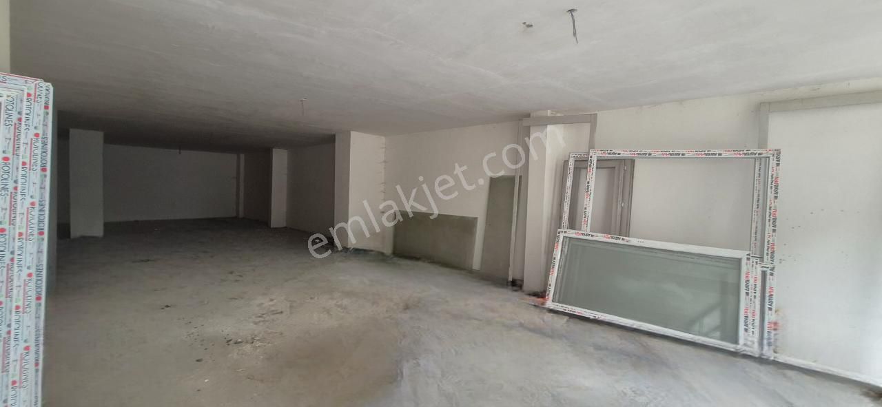 Trabzon Maçka Reşadiye'de 210 M² Kiralık Dükkan
