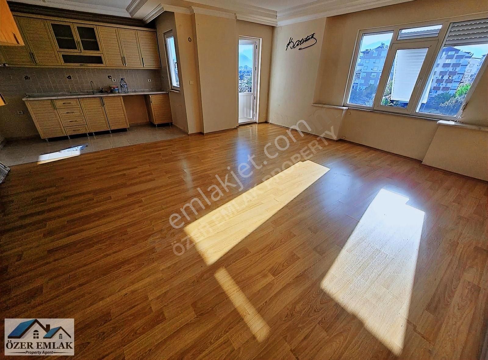 Kiralık 3+1 Torosta Asansörlü, Geniş, Merkezi Konumda, Önü Açık