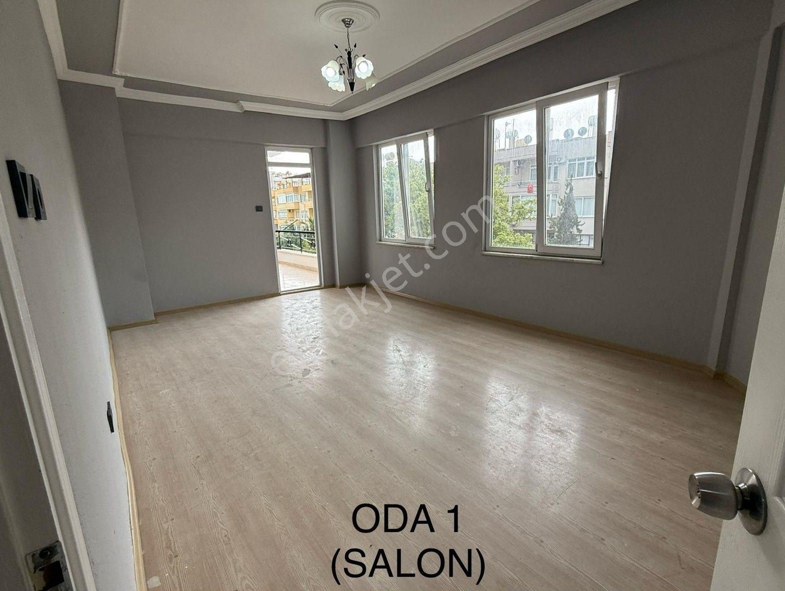 Alanya Cumhuriyet Mah.denize 400 Mt.satılık 3+1 Daire