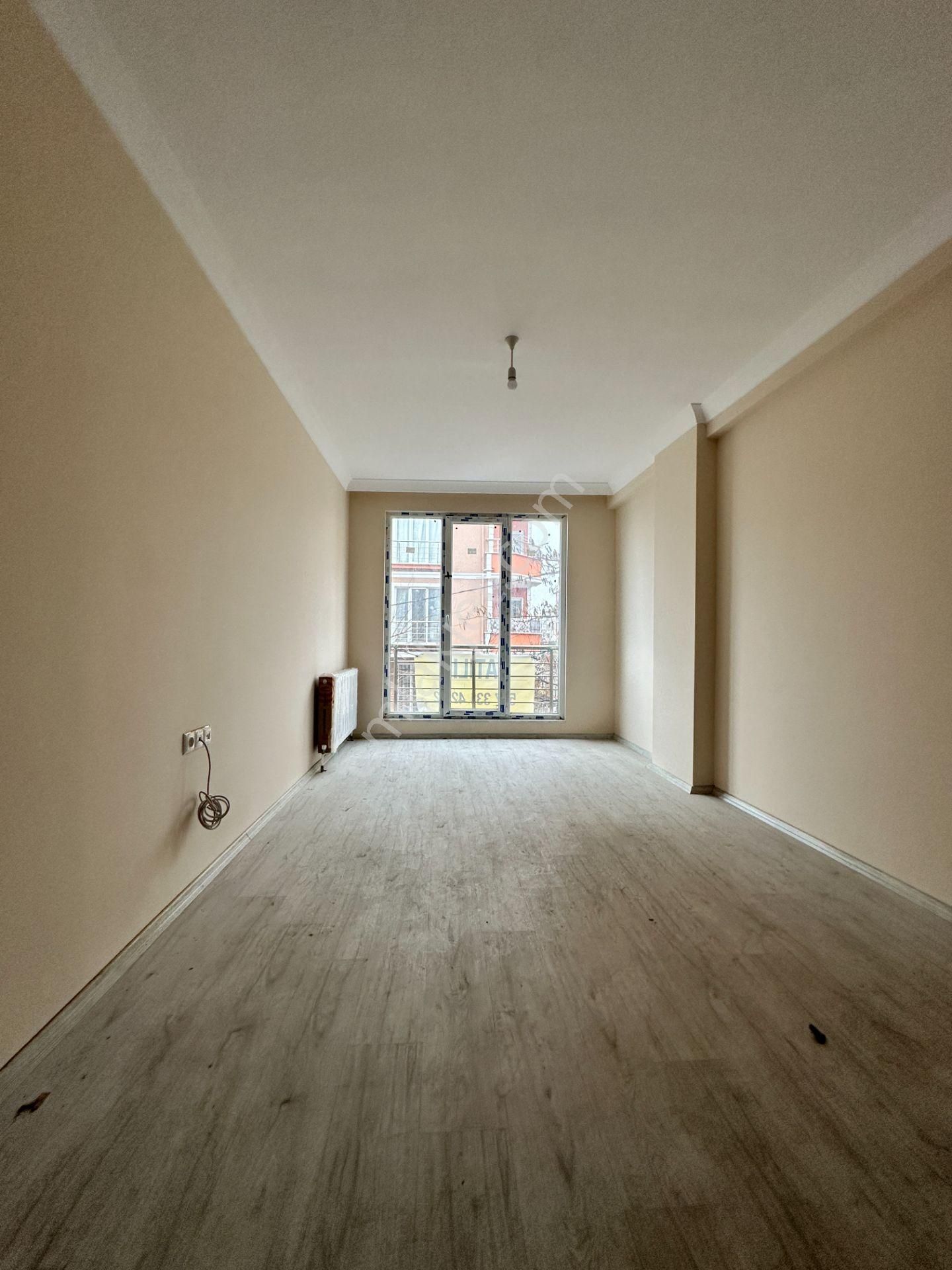 Satılık Sıfır 3+1 Ara Kat 110 M2 Mevlana Mahallesi