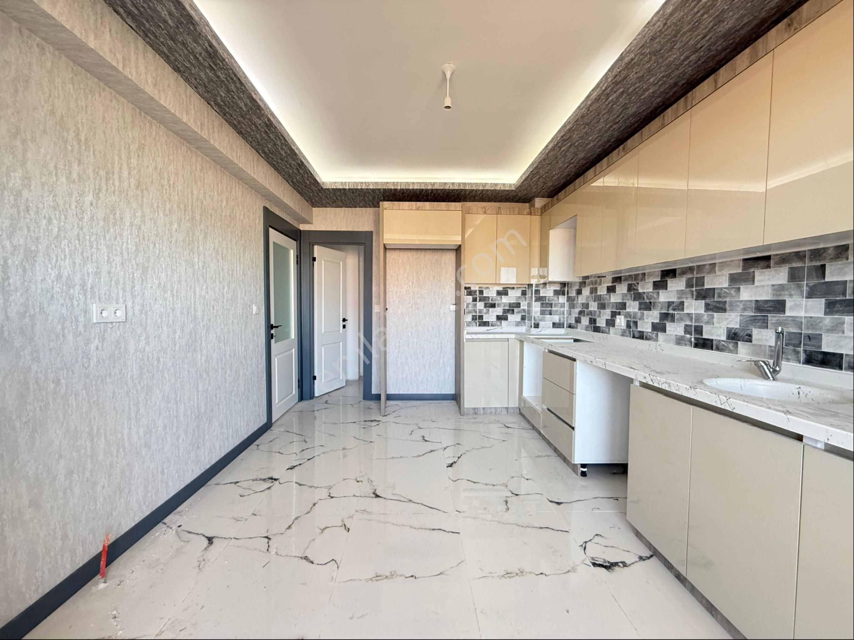 Akyurt Yeşiltepede Orta Kat 3+1 Sıfır İskanlı Asansörlü Daire