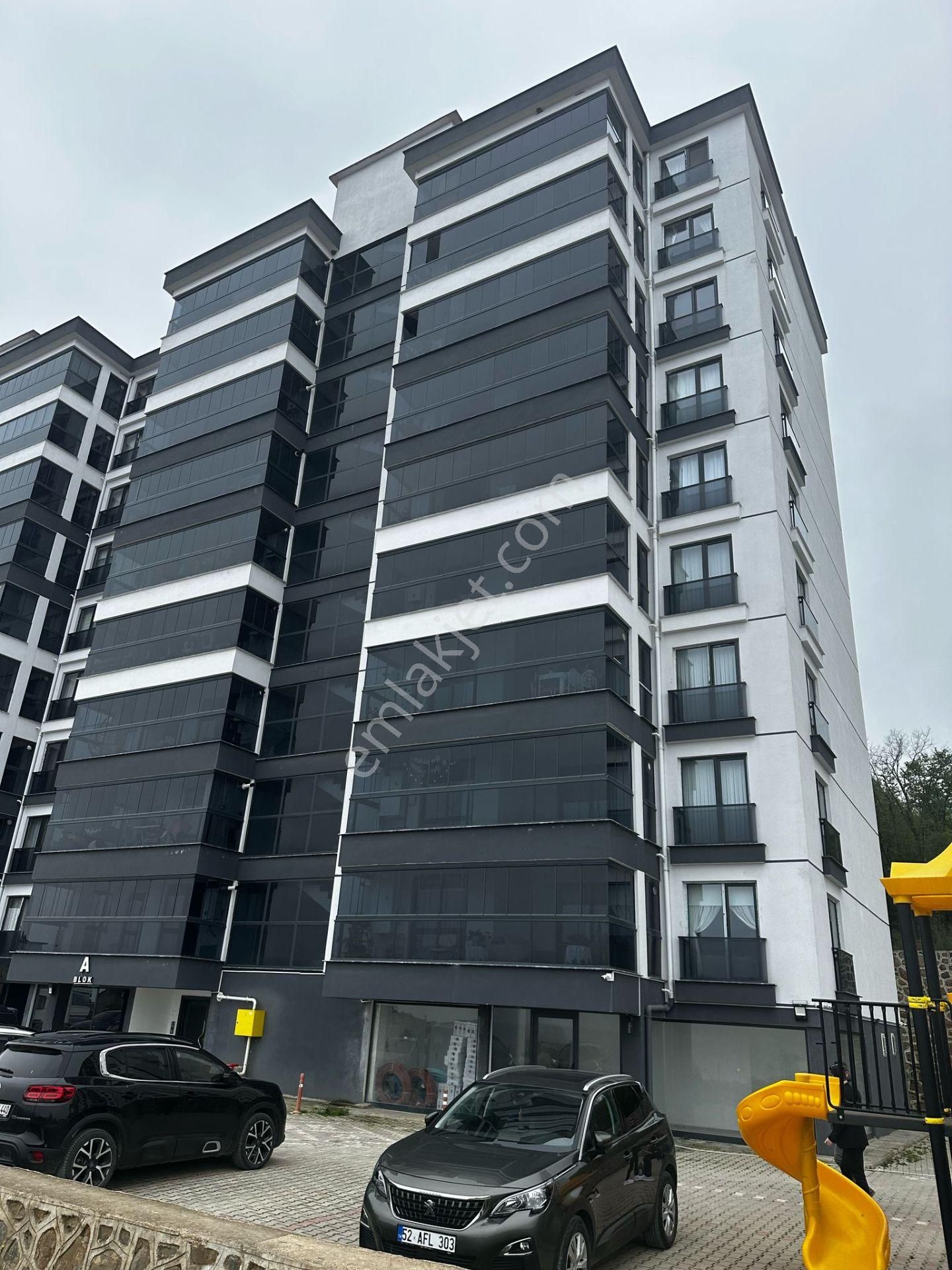 Dolunay'da Site İçinde 4+1 Satılık Sıfır Daire...