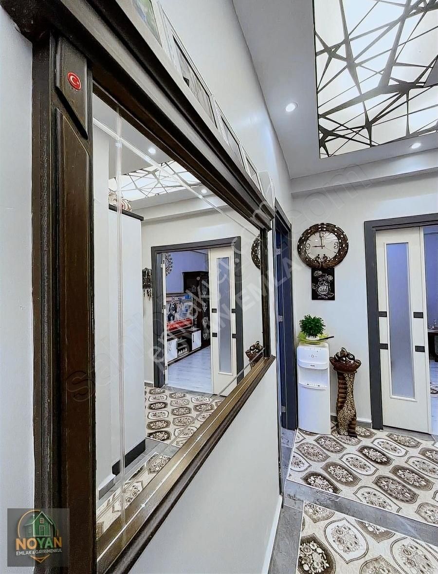 Noyan'dan Yeni Mahallede Satılık 2+1 Geniş Full Yapılı Daire