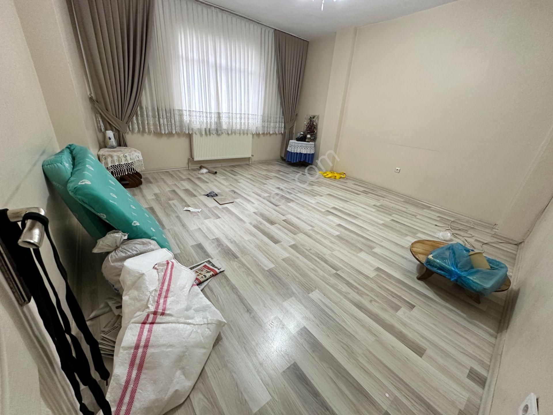 Satılık Arsa Tapulu 2+1 Ara Kat Daire 100 M2