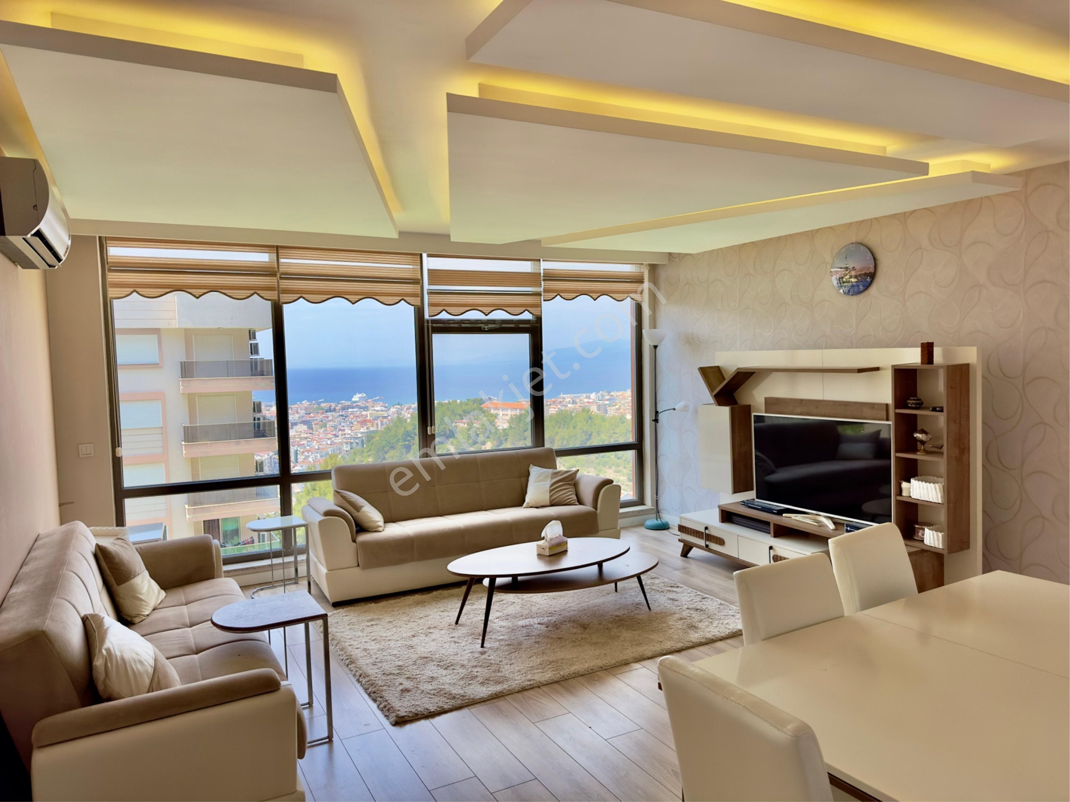 Kuşadası Satılık Deniz Manzaralı Daire