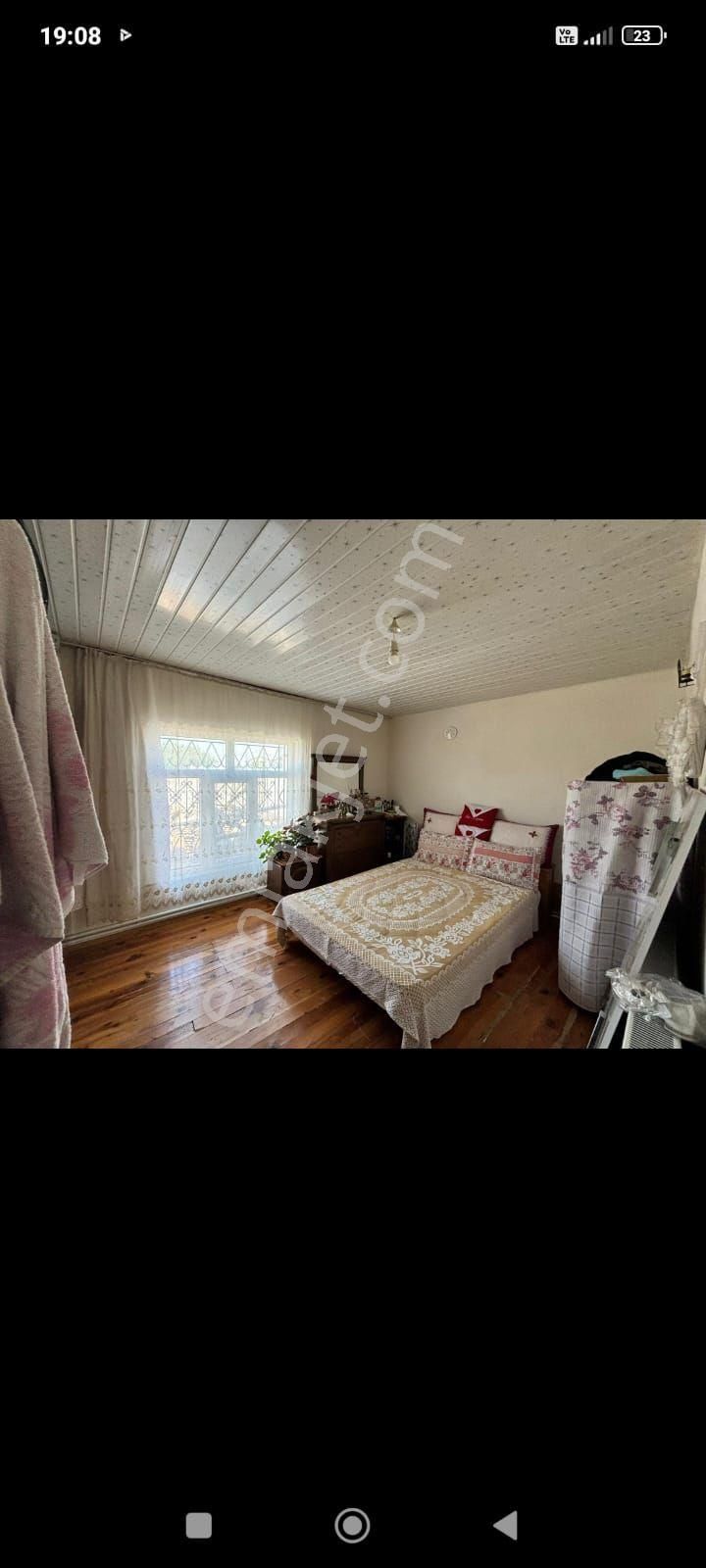 Konya Meram Harmancık Mah. 700 M2 Arsa Icıbde 3+1 Satılık Mustakıl Bahcelı Ev