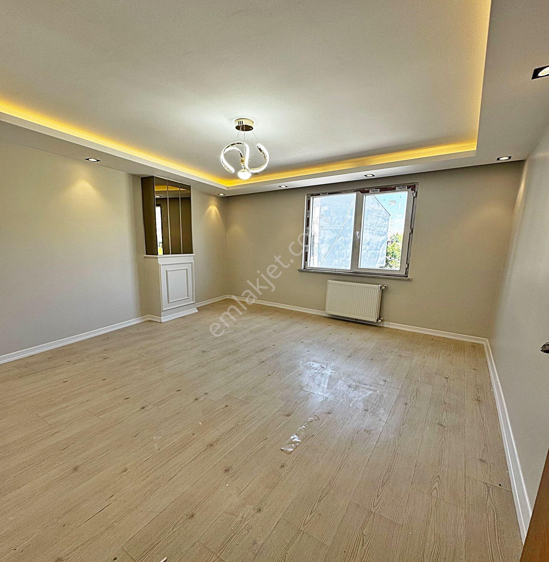 Aci Satılık Metrobüse Yakın 2+1 Geniş İskanlı Temiz Binada Daire - Görsel 14