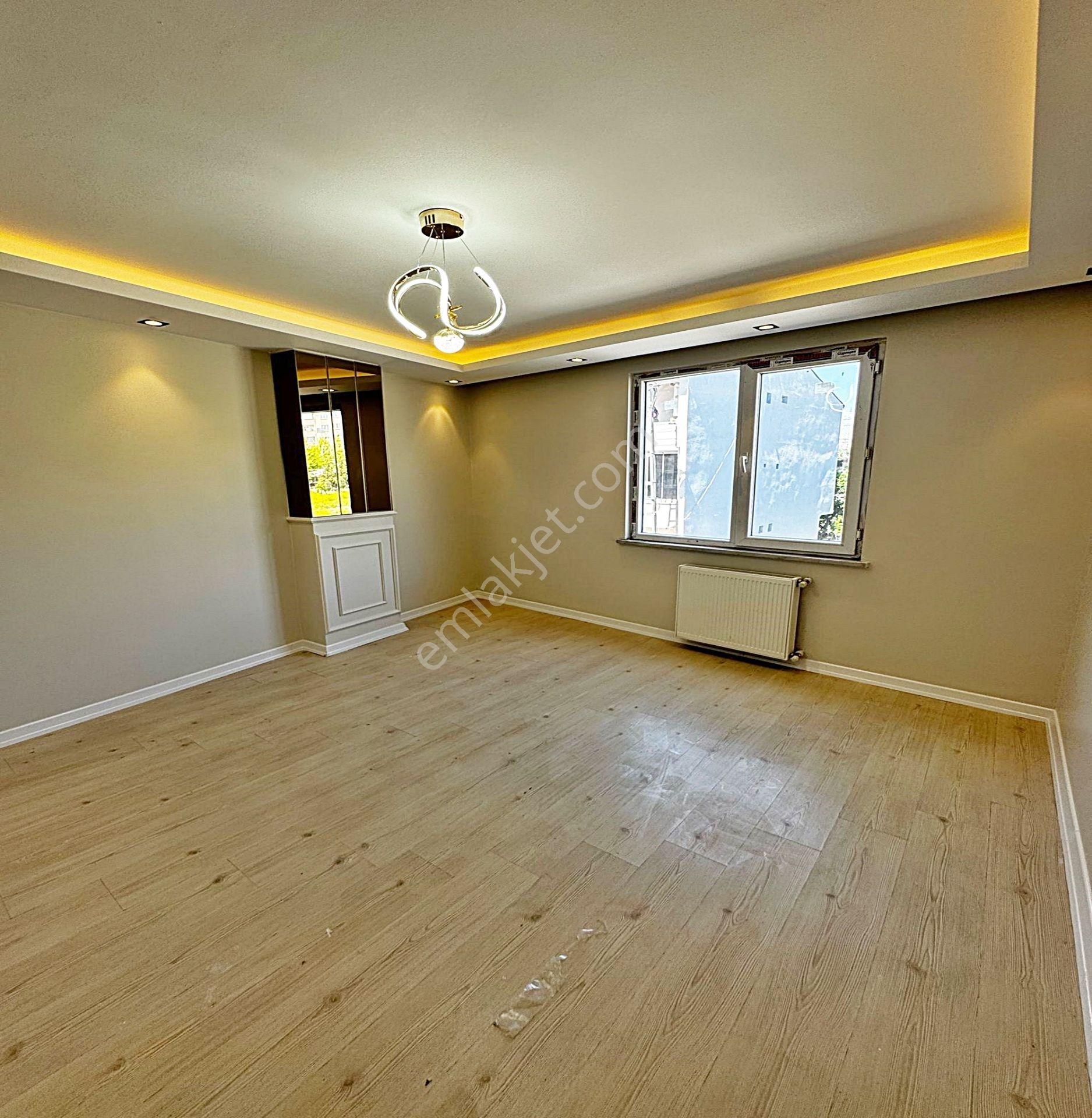 Aci Satılık Metrobüse Yakın 2+1 Geniş İskanlı Temiz Binada Daire - Görsel 2