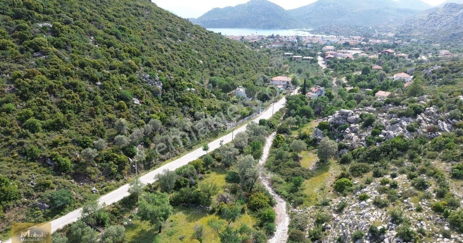 Marmaris Bozburun'da 3152m2 Satılık Yola Cepheli Müstakil Arsa