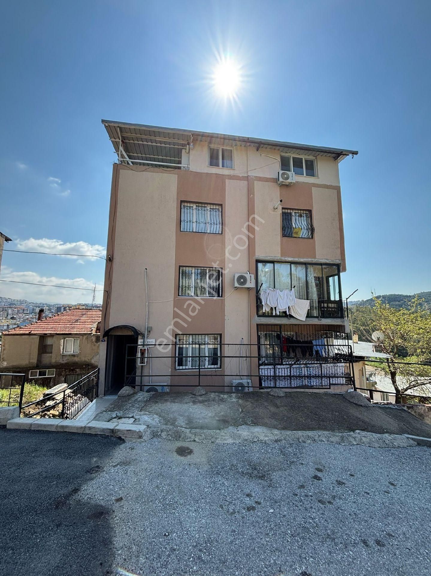 Karabaglar Şehidler Mh Satılık Daire